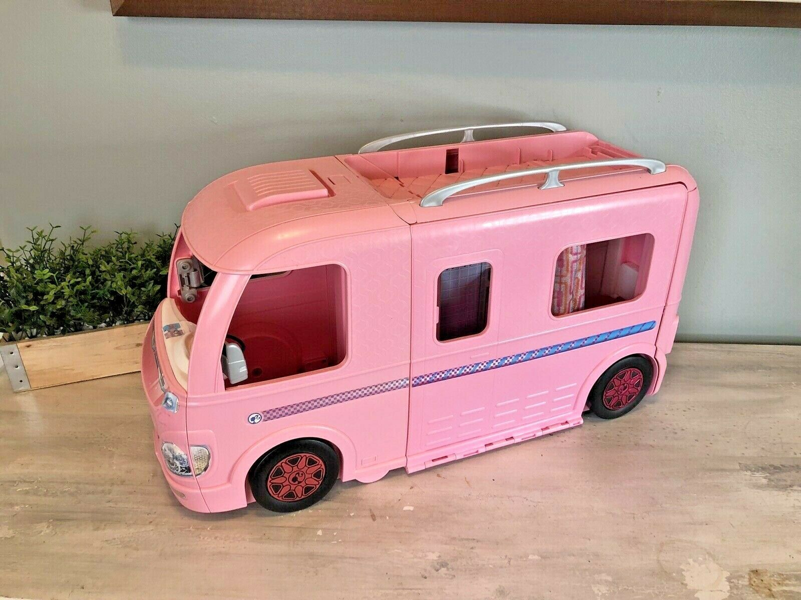 2016 Mattel Barbie Drink Pink Rv Camper Motor Home